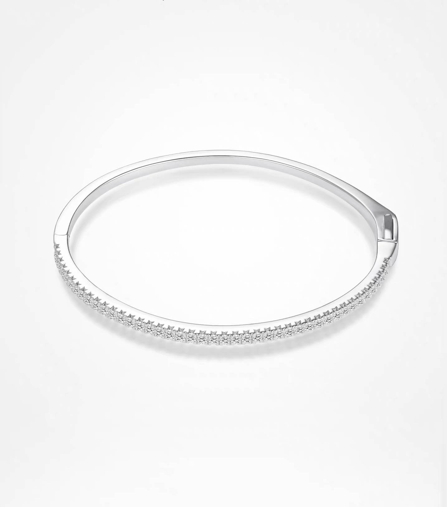 Bezel Station Bracelet detail