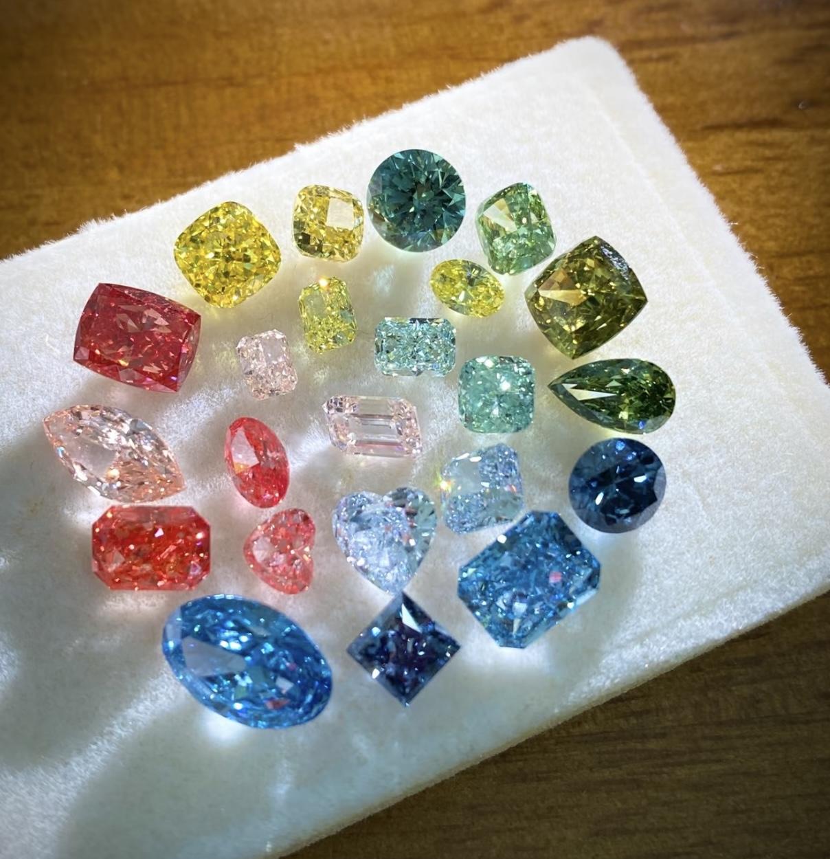 Color Diamonds