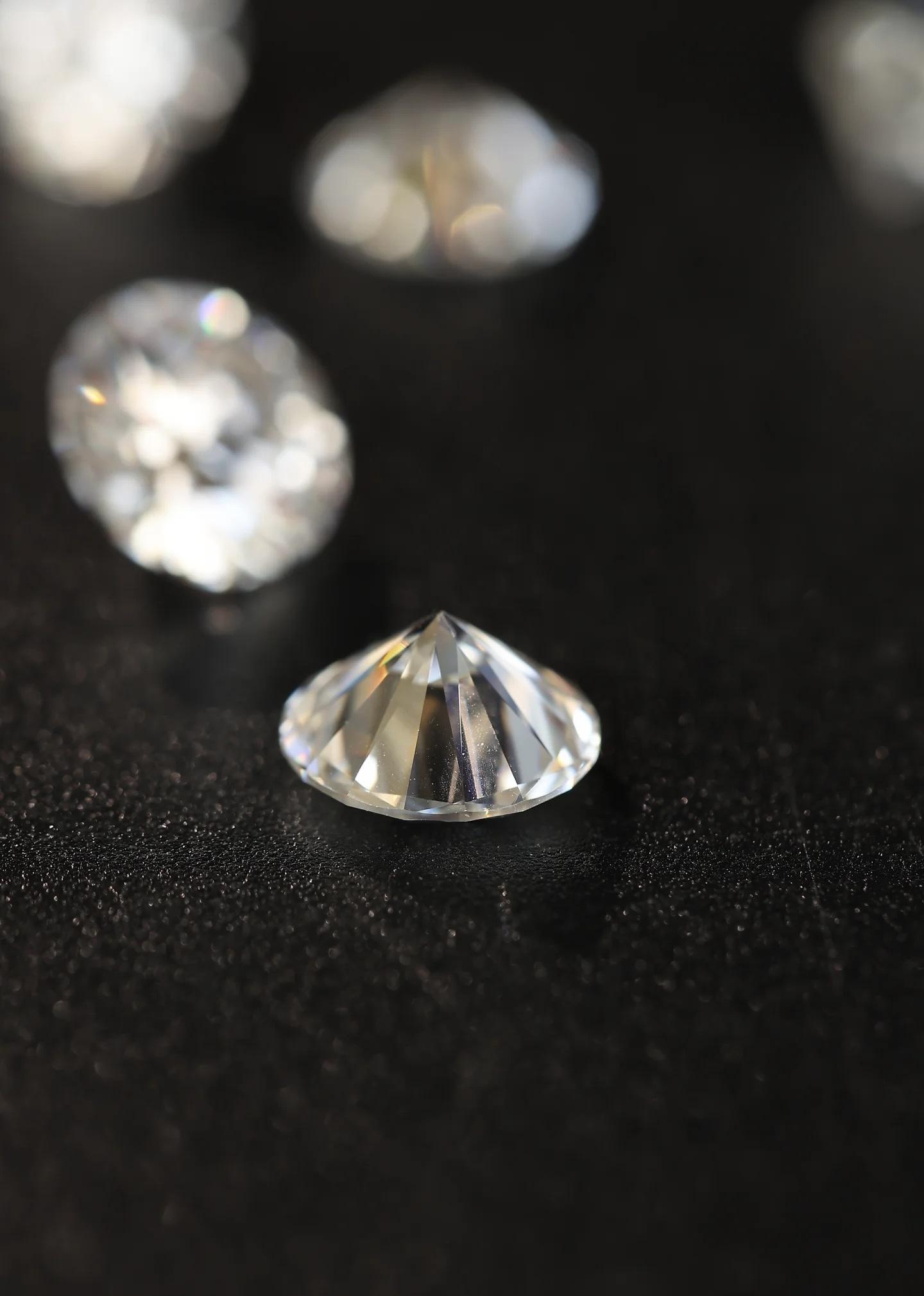 Diamond pavilion profile