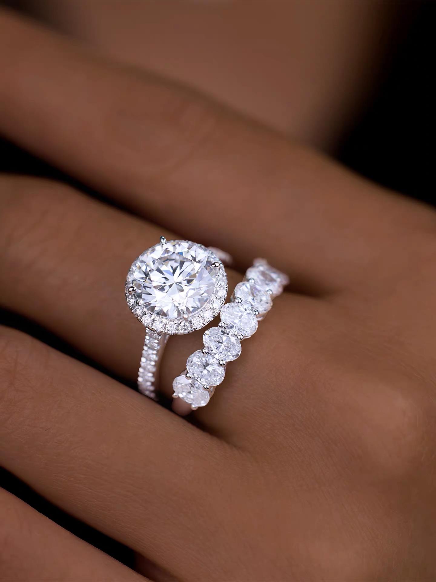 Round Halo Engagement Ring